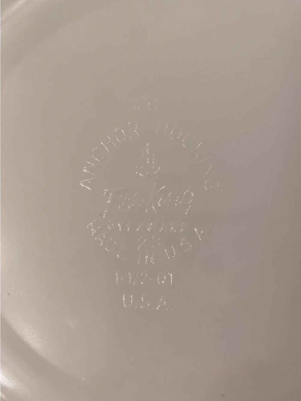 Vintage Anchor Hocking Covered Casserole Dish